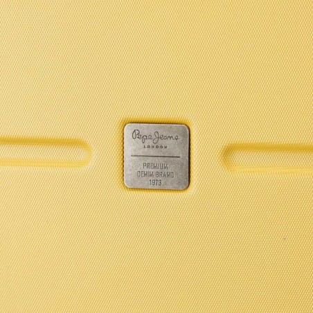 Valise cabine 55cm PEPE JEANS "Chest" jaune ocre | Bagage avion enfant ado marque tendance Valise cabine 55cm PEPE JEANS "Chest" jaune ocre | Bagage avion enfant ado marque tendance