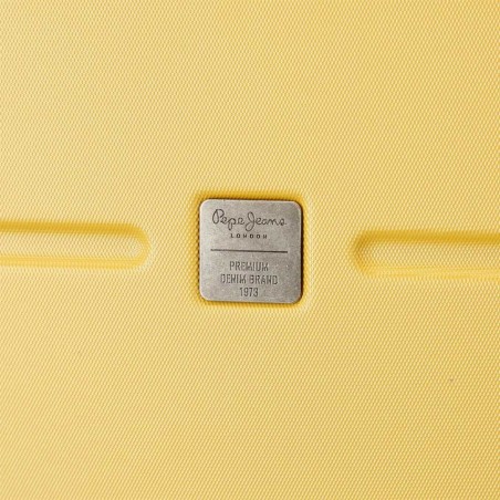 Valise cabine 55cm PEPE JEANS "Highlight" ocre jaune | Bagage avion petit format marque tendance mode Valise cabine 55cm PEPE JEANS "Highlight" ocre jaune | Bagage avion petit format marque tendance mode