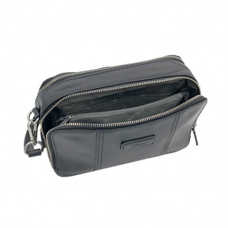 Katana | Sac bandoulière en cuir "Nelly" noir | Sac porté croisé femme tendance pas cher Katana | Sac bandoulière en cuir "Nelly" noir | Sac porté croisé femme tendance pas cher