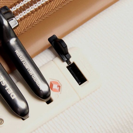 DELSEY Paris | Valise cabine Chatelet Air 2.0 blanc angora | Bagage femme qualité luxe marque française style iconique port USB