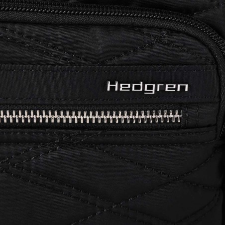 HEDGREN | Sac bandoulière "Emily" noir effet matelassé | Sac femme porté croisé léger avec poches design épuré haute qualité HEDGREN | Sac bandoulière "Emily" noir effet matelassé | Sac femme porté croisé léger avec poches design épuré haute qualité