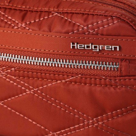 HEDGREN | Sac bandoulière "Maia" rouille effet matelassé | Sac femme mini format léger sécurisé haute qualité design épuré HEDGREN | Sac bandoulière "Maia" rouille effet matelassé | Sac femme mini format léger sécurisé haute qualité design épuré