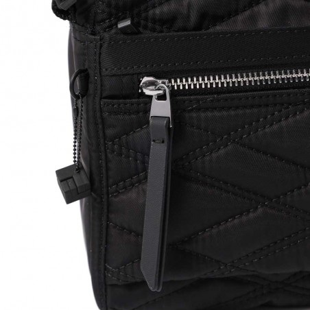 HEDGREN | Sac bandoulière "Eye" new quilt black | Sac femme porté croisé petit format pratique et léger effet matelassé HEDGREN | Sac bandoulière "Eye" new quilt black | Sac femme porté croisé petit format pratique et léger effet matelassé