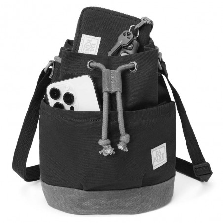 Dakine | Sac seau "Saturday Mini Bag" x Loindaflow | Sac bandoulière femme design exclusif Loindaflow Dakine | Sac seau "Saturday Mini Bag" x Loindaflow | Sac bandoulière femme design exclusif Loindaflow