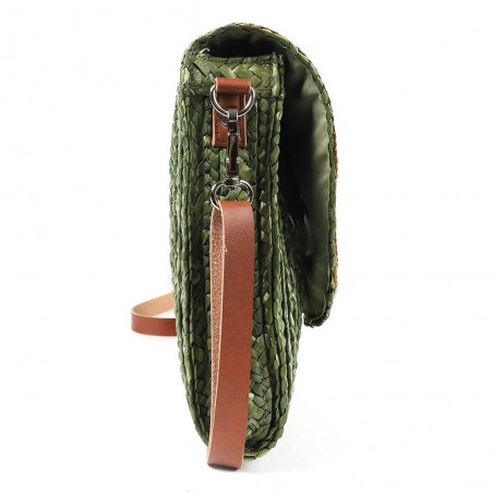 Les Tropéziennes | Pochette tressée "Milos" vert kaki | Sac bandoulière femme été style bohème chic Les Tropéziennes | Pochette tressée "Milos" vert kaki | Sac bandoulière femme été style bohème chic