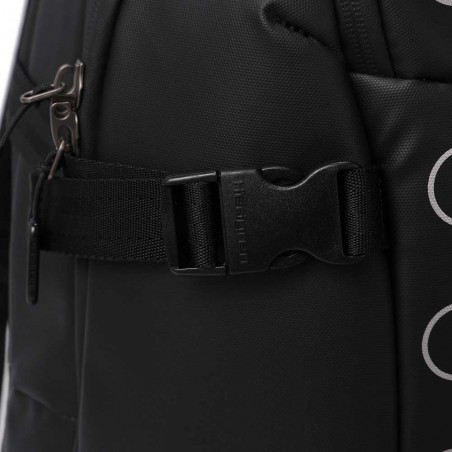 Hedgren | Sac à dos de voyage "Trip Performance" M noir | Sac à dos imperméable taille cabine