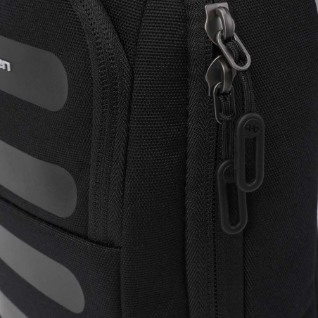 Hedgren | Sacoche monobretelle "Sling" noir | Sac homme porté croisé sport loisirs haute qualité Hedgren | Sacoche monobretelle "Sling" noir | Sac homme porté croisé sport loisirs haute qualité